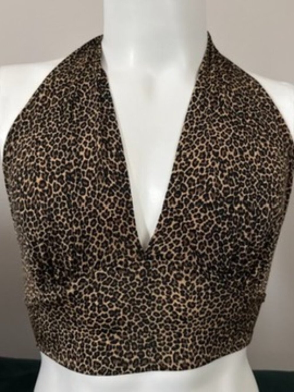 Leopard print halter neck crop top